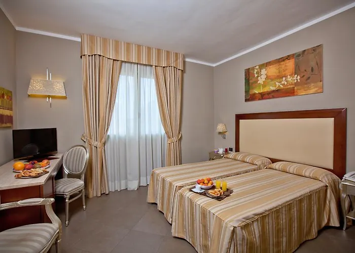 For Ξενοδοχείο 4*